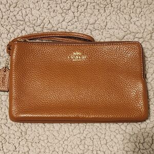 **SOLD**Coach Large Wristlet/Wallet